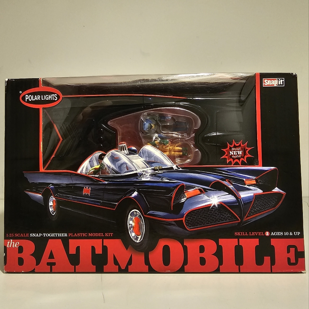 Discontinued 2011 Polar Lights Snapit 1966 Batmobile